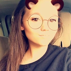 Meet your Posher, Peyton